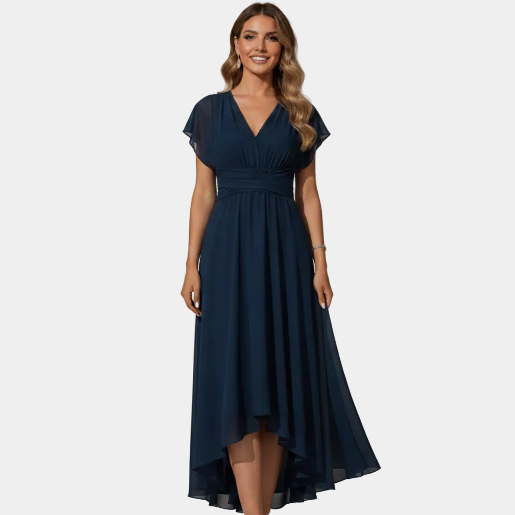 Ariadna | Vzdušná elegancia s V výstrihom