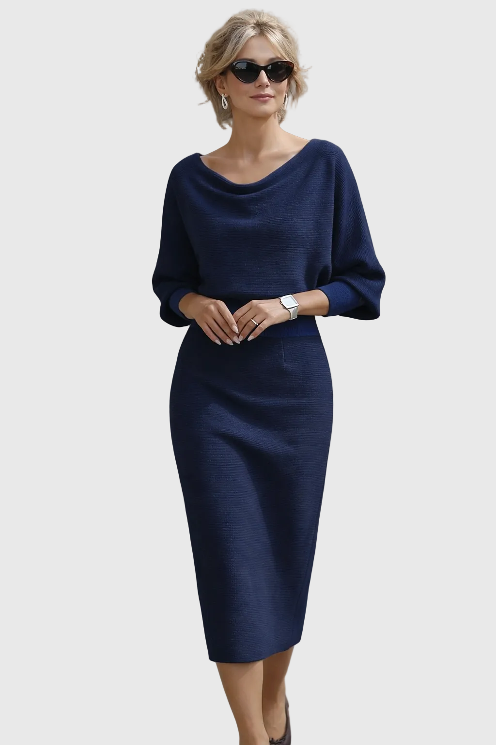 Božka | Bezstarostná elegancia okrúhleho výstrihu